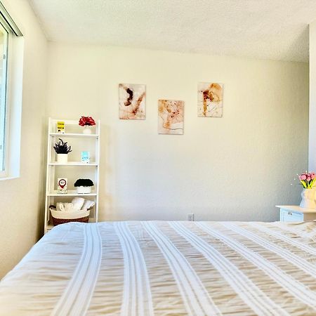 Besa Homestay Near Beach And Seatac Airport - Shared Bathroom With Max 2 Guests Des Moines Exterior photo